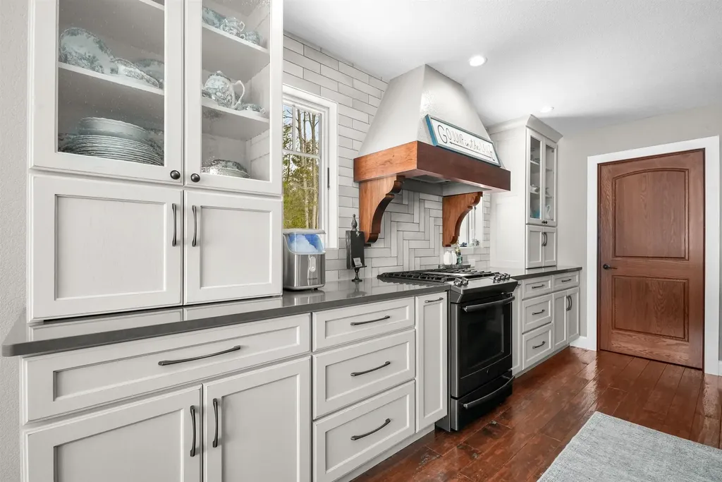 248 S Carolyn Drive Lake Township MI 49651