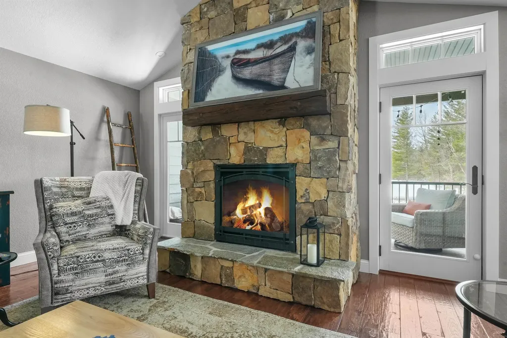 248 S Carolyn Drive Lake Township MI 49651