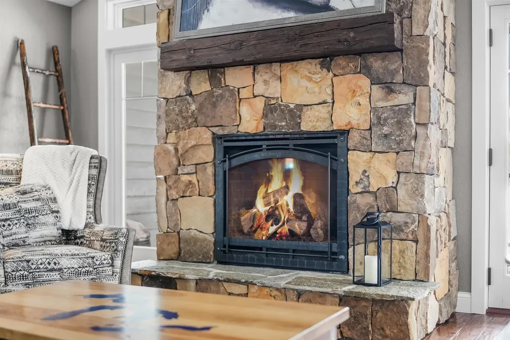248 S Carolyn Drive Lake Township MI 49651