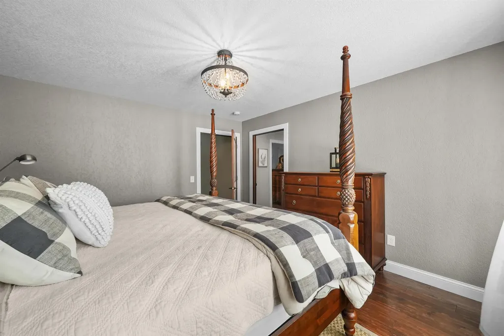248 S Carolyn Drive Lake Township MI 49651