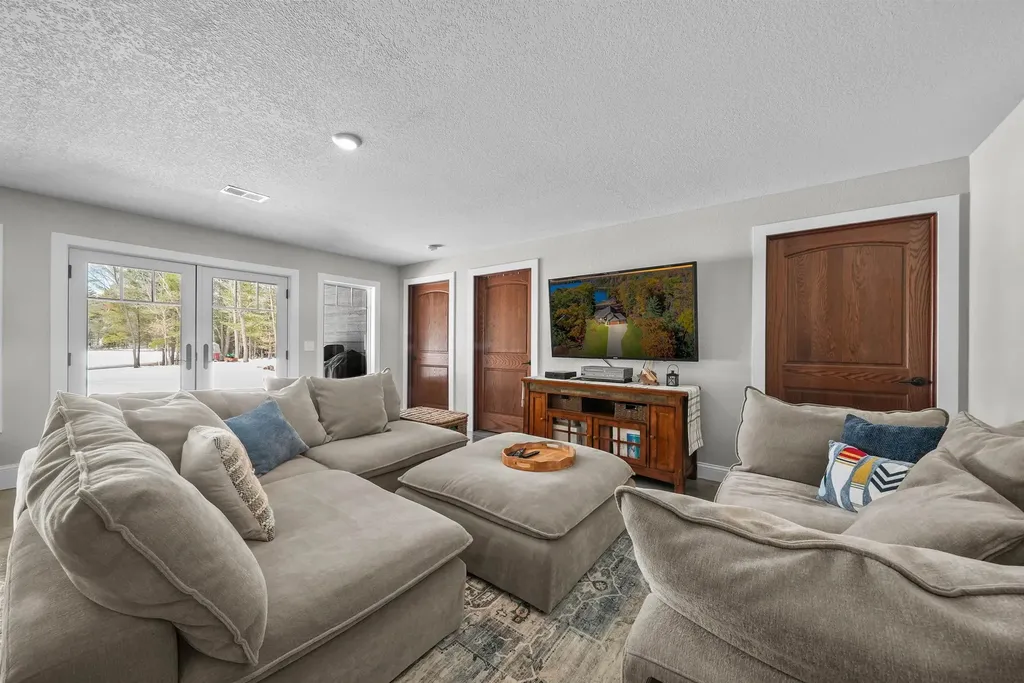248 S Carolyn Drive Lake Township MI 49651