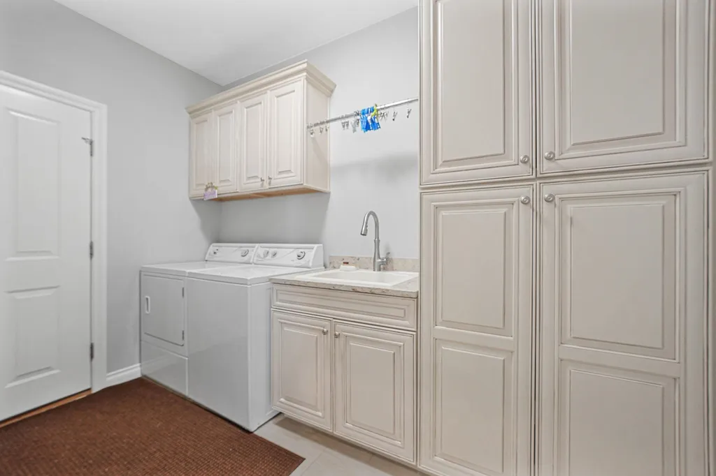 188 Wildwood Meadows Drive Peninsula Township MI 49686