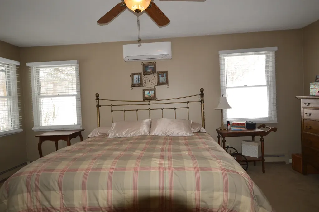 2639 Hammond Highlands Drive East Bay Township MI 49696