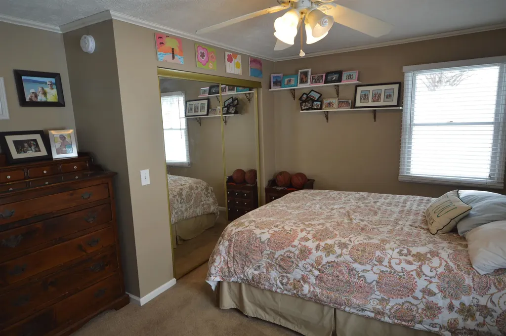 2639 Hammond Highlands Drive East Bay Township MI 49696