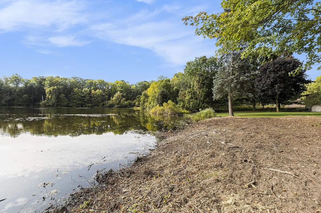 00 E Avondale Lane Elmwood Charter Township MI 49684