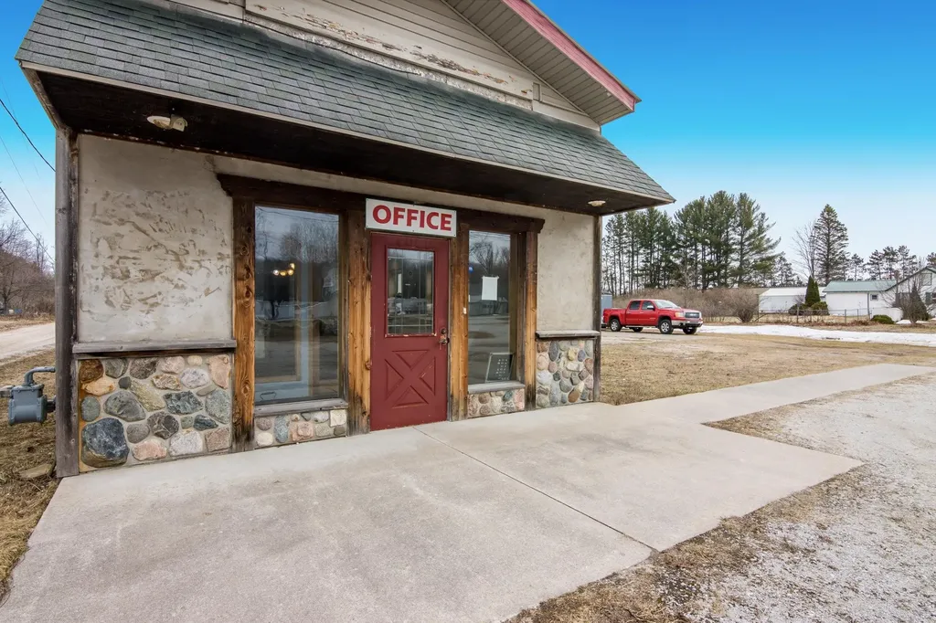 2601 Benzie Highway Benzonia Township MI 49616