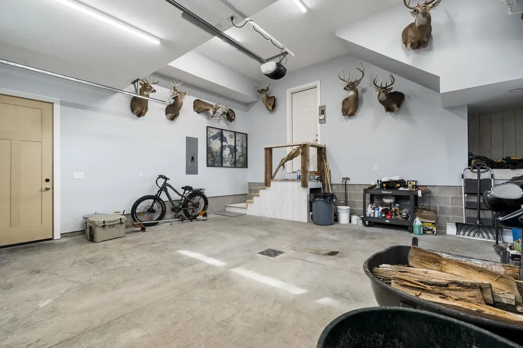 3126 Lake Shore Road Manistee Township MI 49660