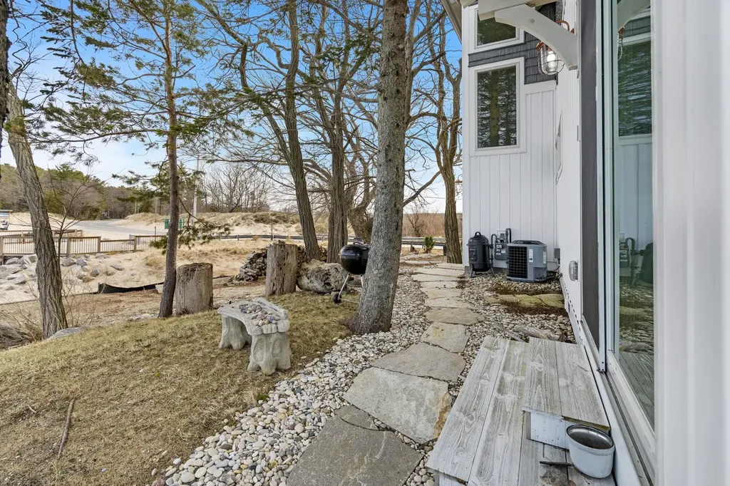 3126 Lake Shore Road Manistee Township MI 49660