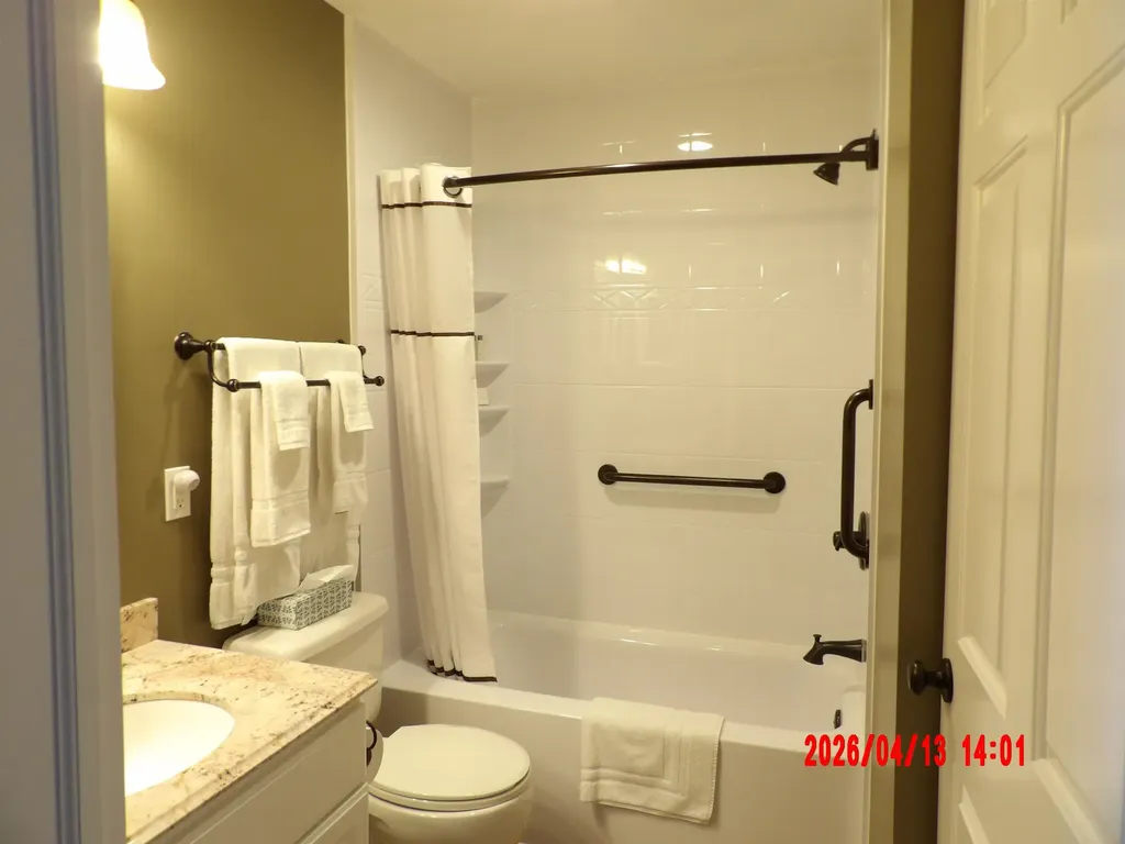1246 Sunnyside Drive Cadillac City MI 49601