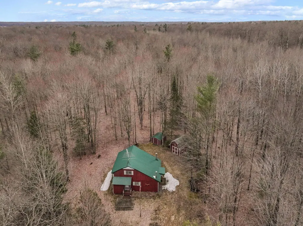 11470 SW Lund School Road Garfield Township MI 49633