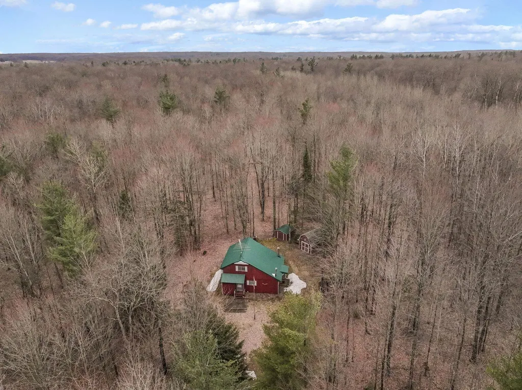 11470 SW Lund School Road Garfield Township MI 49633