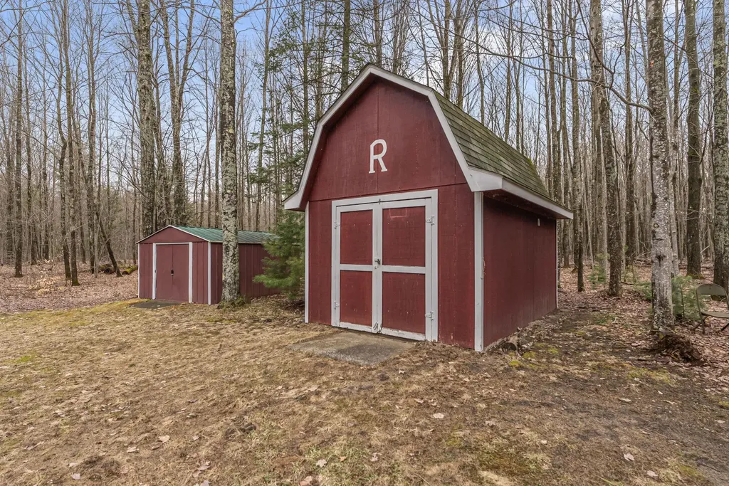 11470 SW Lund School Road Garfield Township MI 49633
