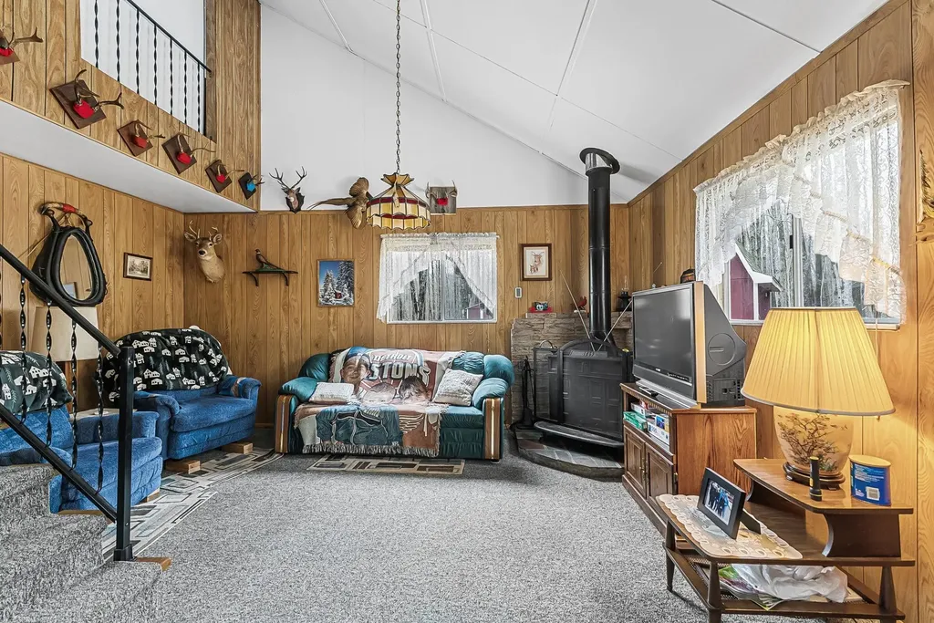 11470 SW Lund School Road Garfield Township MI 49633