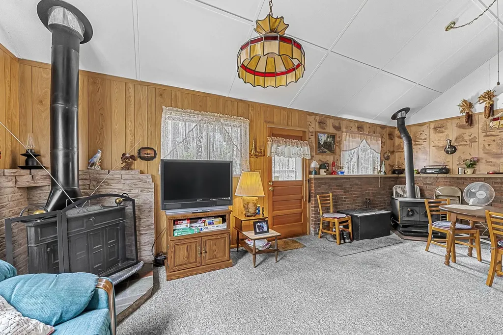 11470 SW Lund School Road Garfield Township MI 49633