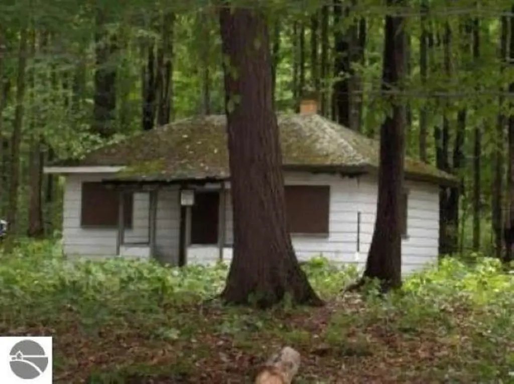 0 Cunningham Road Coldsprings Township MI 49646