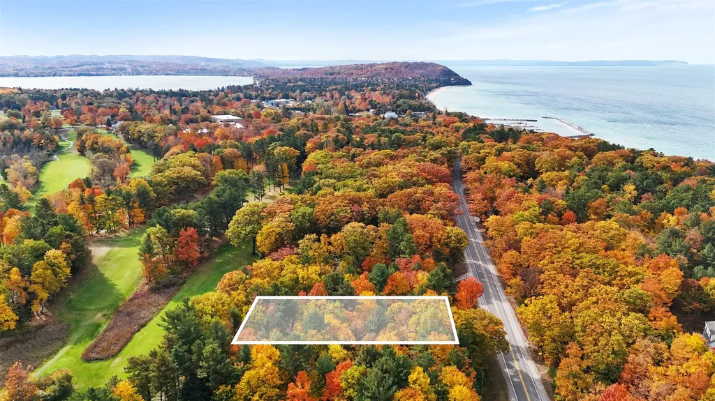 Lot 11 N Country Club Leland Township MI 49654