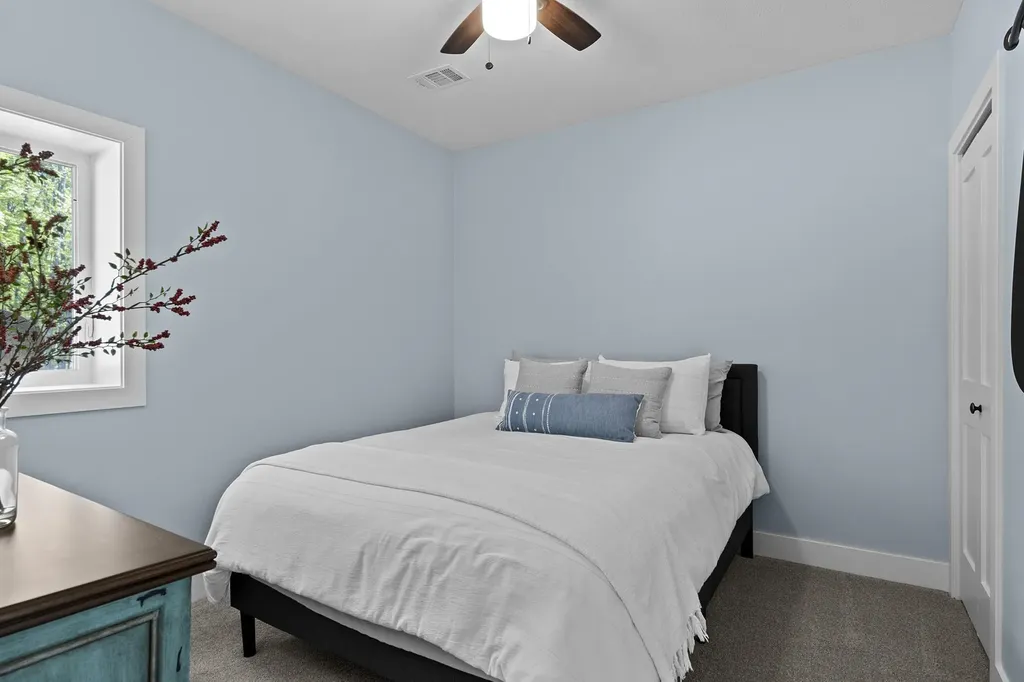 2013 E Kasson Road Solon Township MI 49621