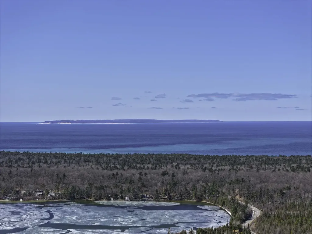 0000 S Bay Bluffs Drive Cleveland Township MI 49621