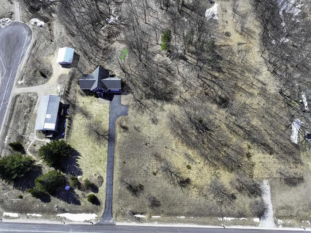 0000 S Bay Bluffs Drive Cleveland Township MI 49621
