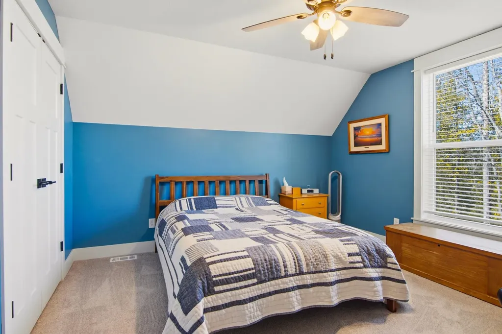 9276 S Flaska Drive Solon Township MI 49621