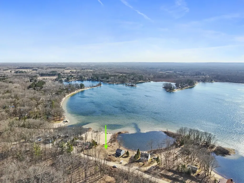 8355 W Sapphire Lake Township MI 49651