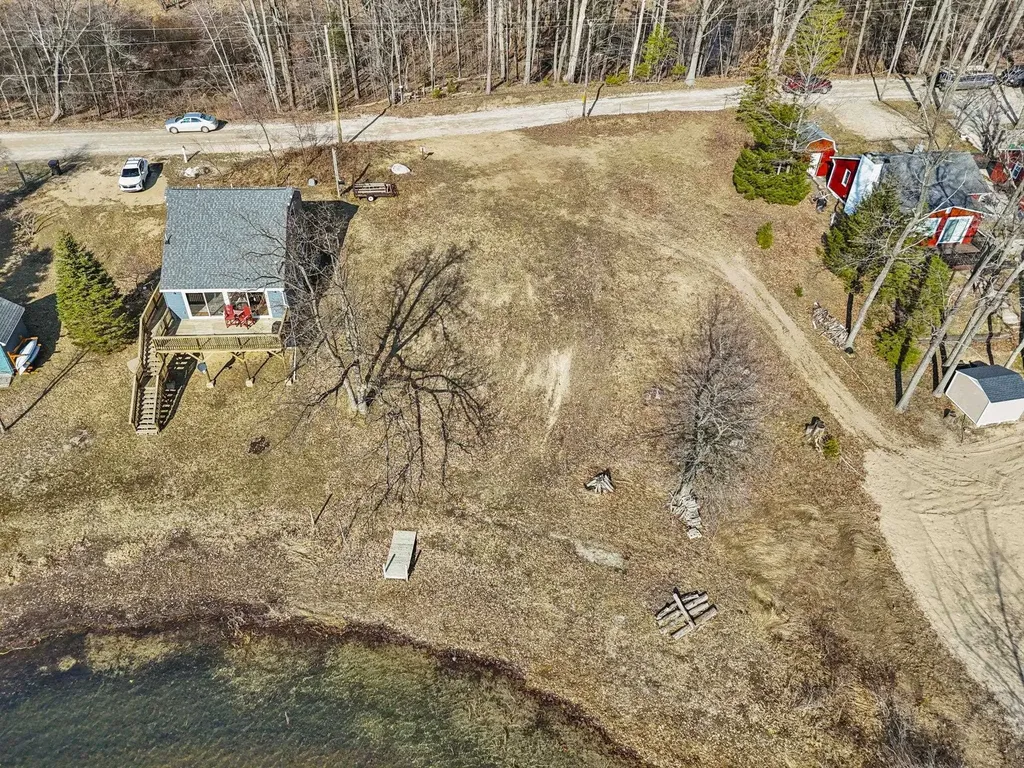8355 W Sapphire Lake Township MI 49651