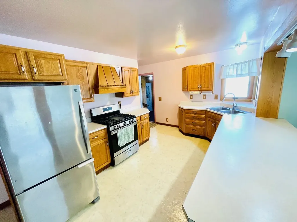2528 Muckle Road Echo Township MI 49622