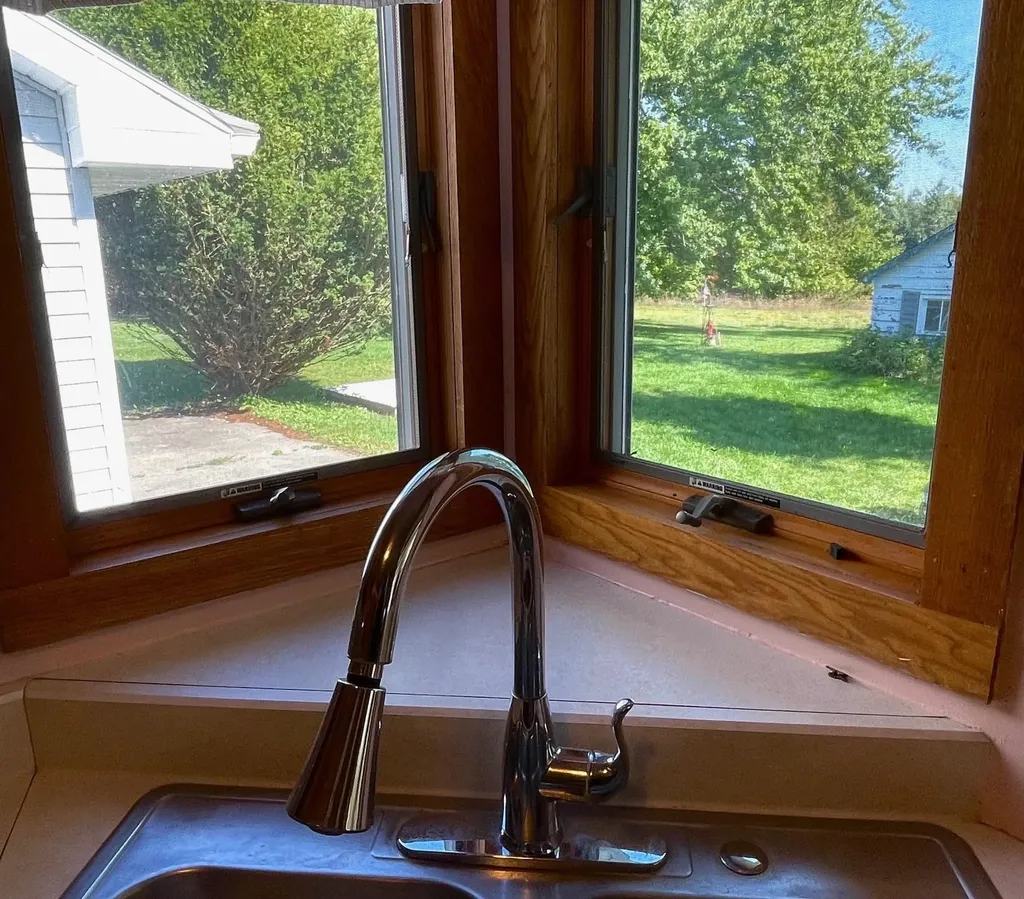 2528 Muckle Road Echo Township MI 49622