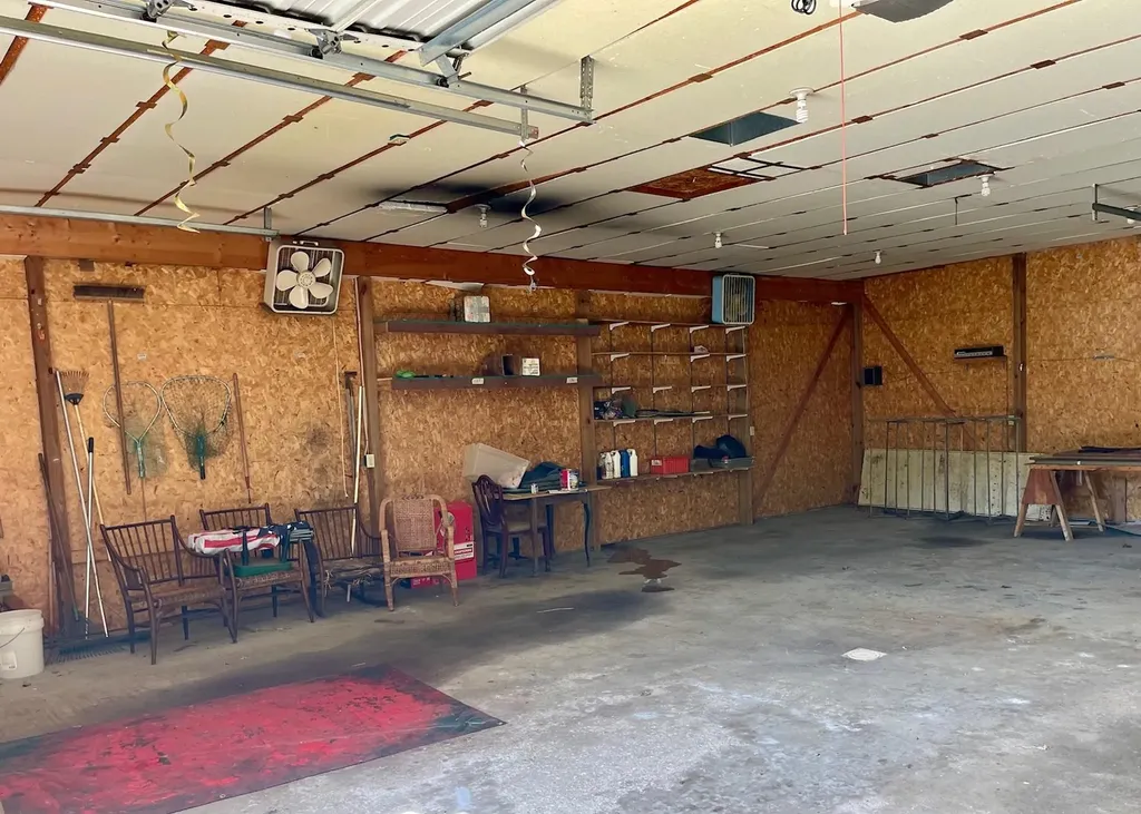 2528 Muckle Road Echo Township MI 49622