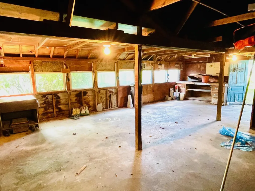 2528 Muckle Road Echo Township MI 49622
