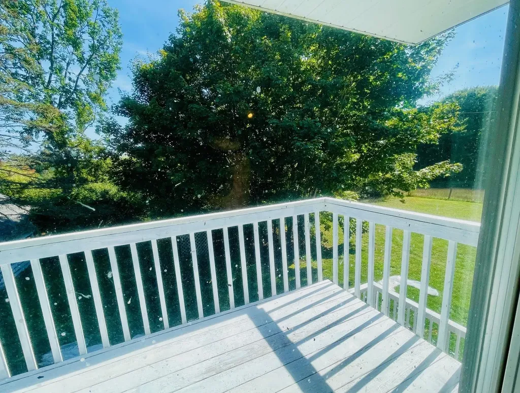 2528 Muckle Road Echo Township MI 49622