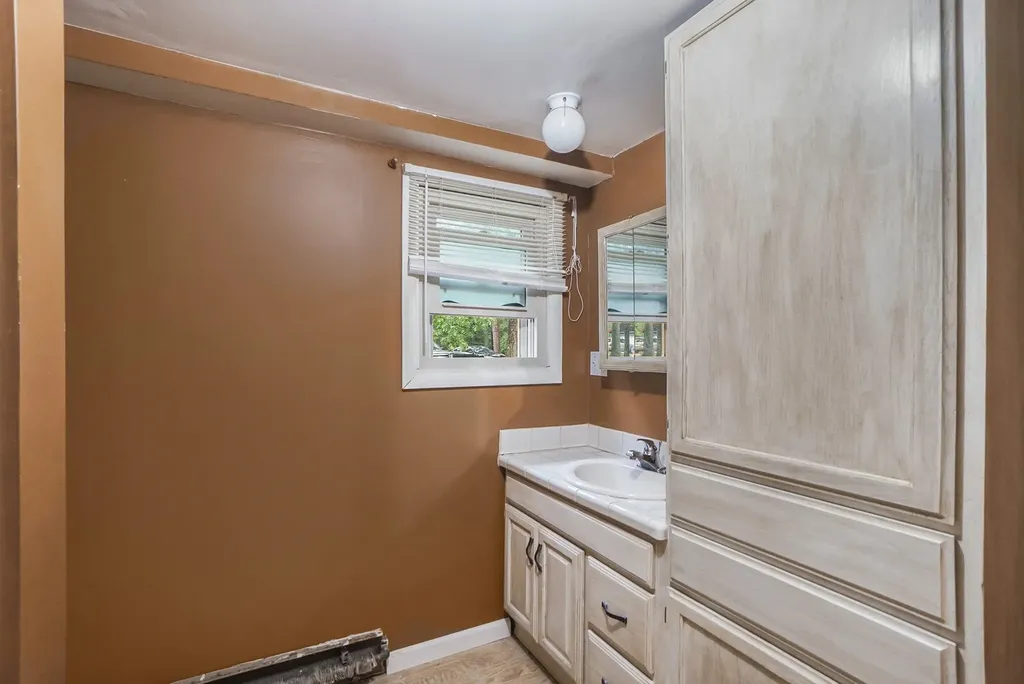 7418 Riverside Drive Richfield Township MI 48656