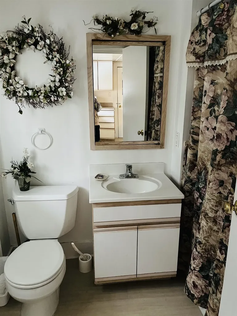 141 Birchwood Avenue Traverse City City MI 49686