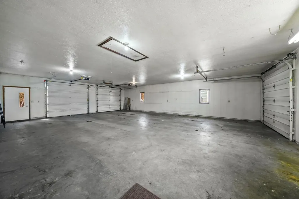 111 S Dana Trail Lake Township MI 49651