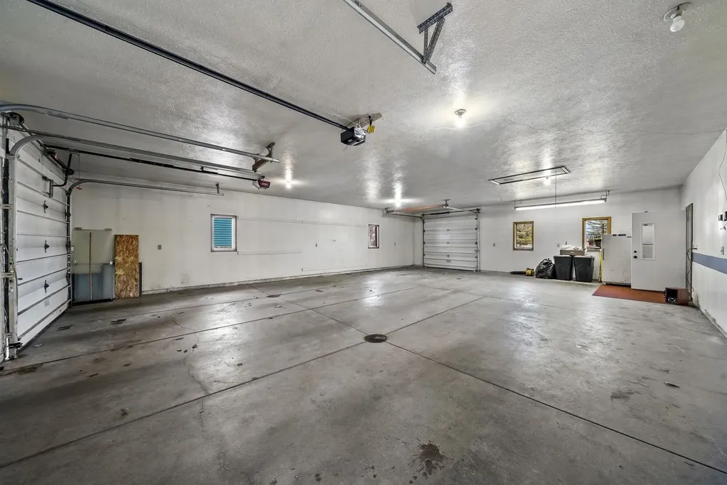 111 S Dana Trail Lake Township MI 49651