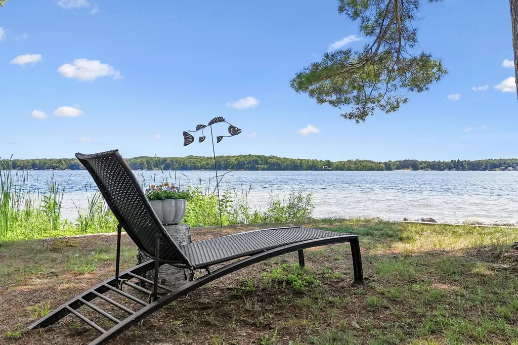 620 Lakewood Road Long Lake Township MI 49685