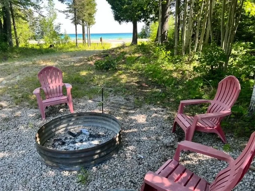 22542 N Us-23 Bearinger Township MI 49759