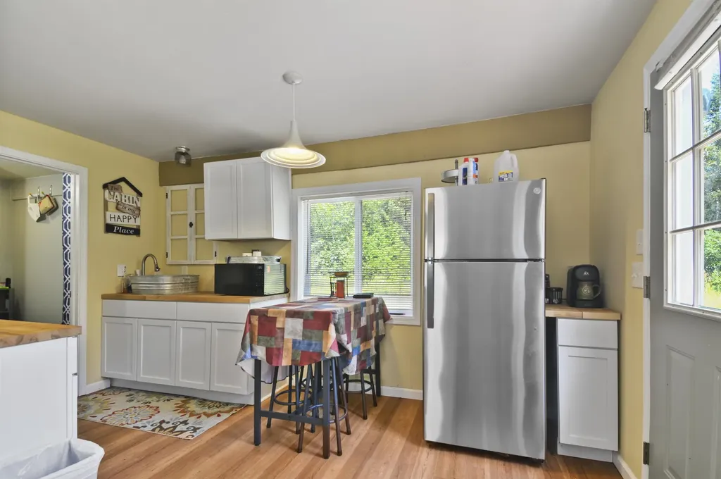 22542 N Us-23 Bearinger Township MI 49759