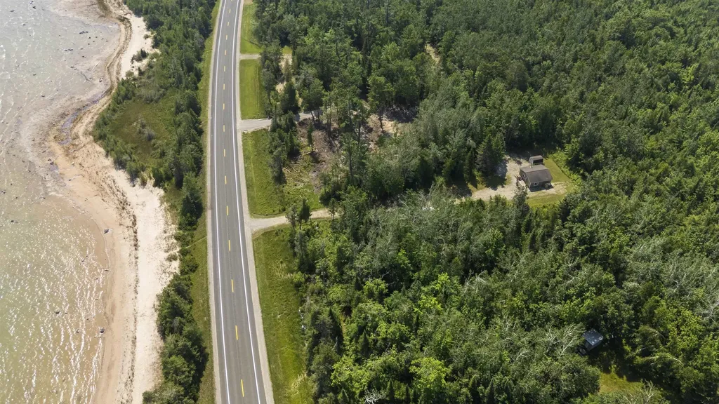 22542 N Us-23 Bearinger Township MI 49759