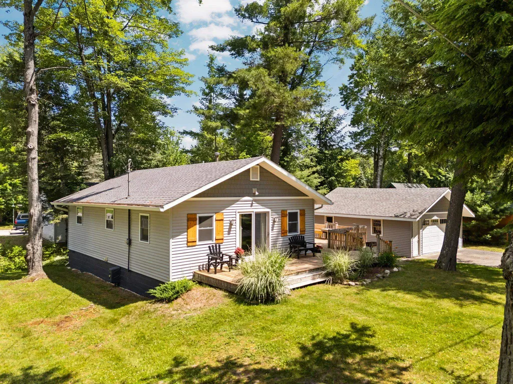 103 Poplar Court Selma Township MI 49601