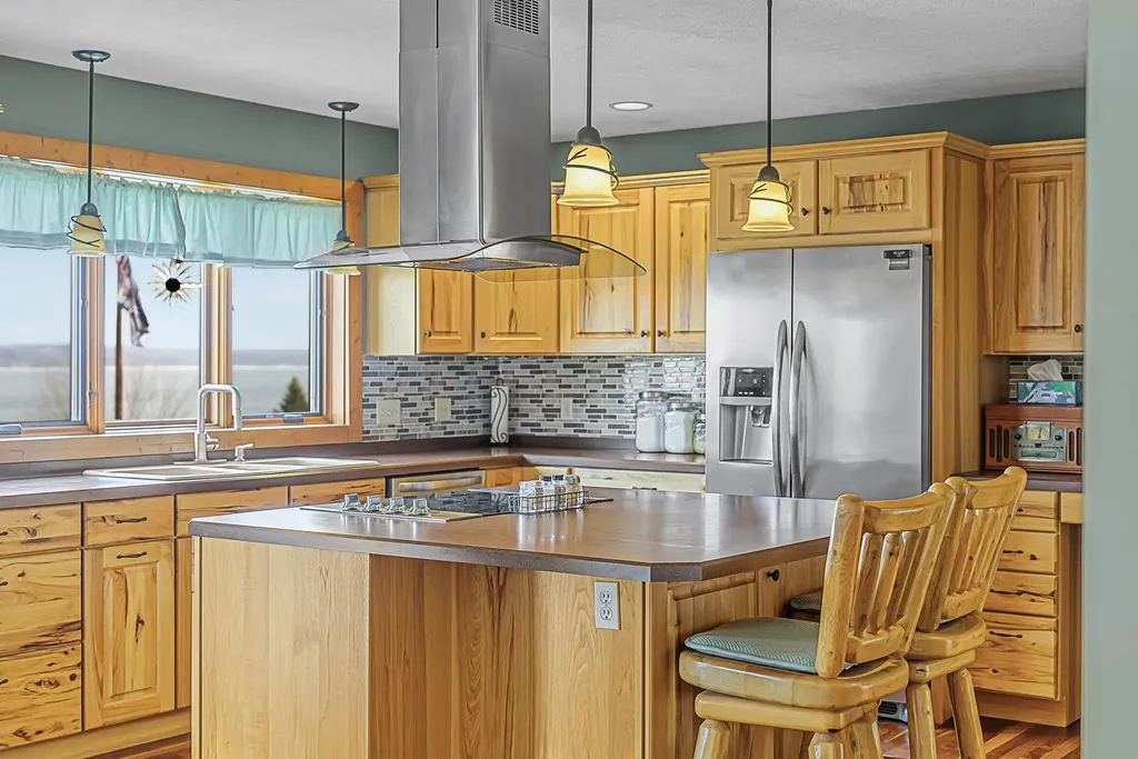 11660 Indian Road Milton Township MI 49648