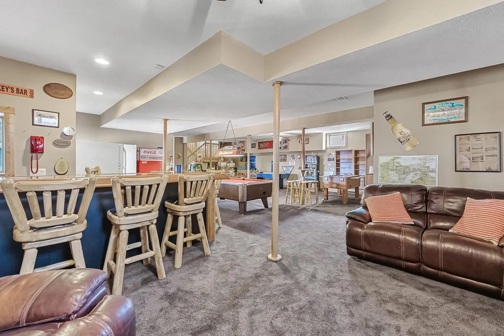 11660 Indian Road Milton Township MI 49648