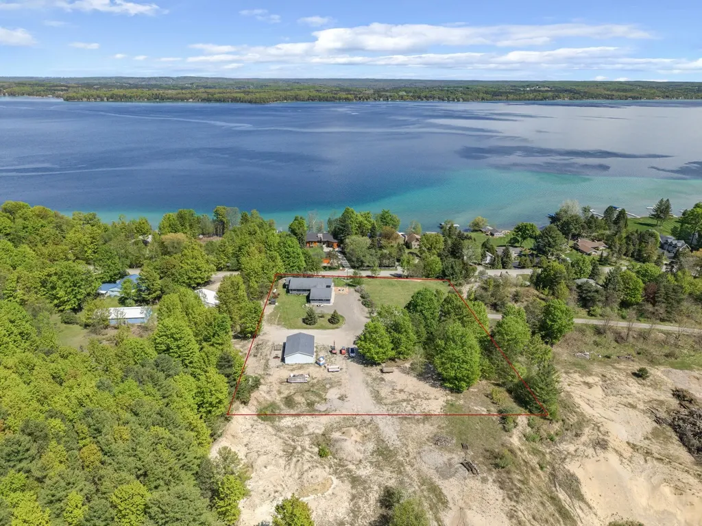 11660 Indian Road Milton Township MI 49648
