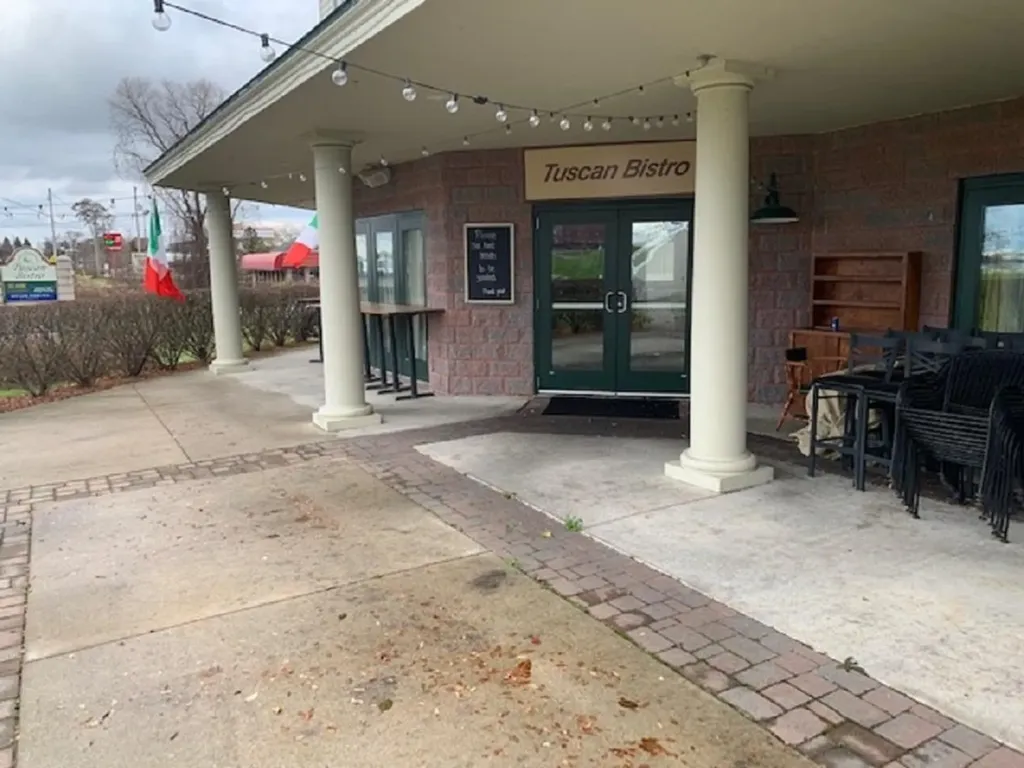 12930 S W Bay Shore Drive Elmwood Charter Township MI 49684