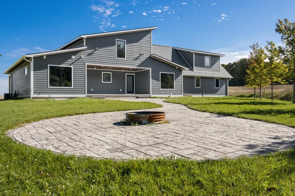 4683 E Water View Drive Leland Township MI 49653