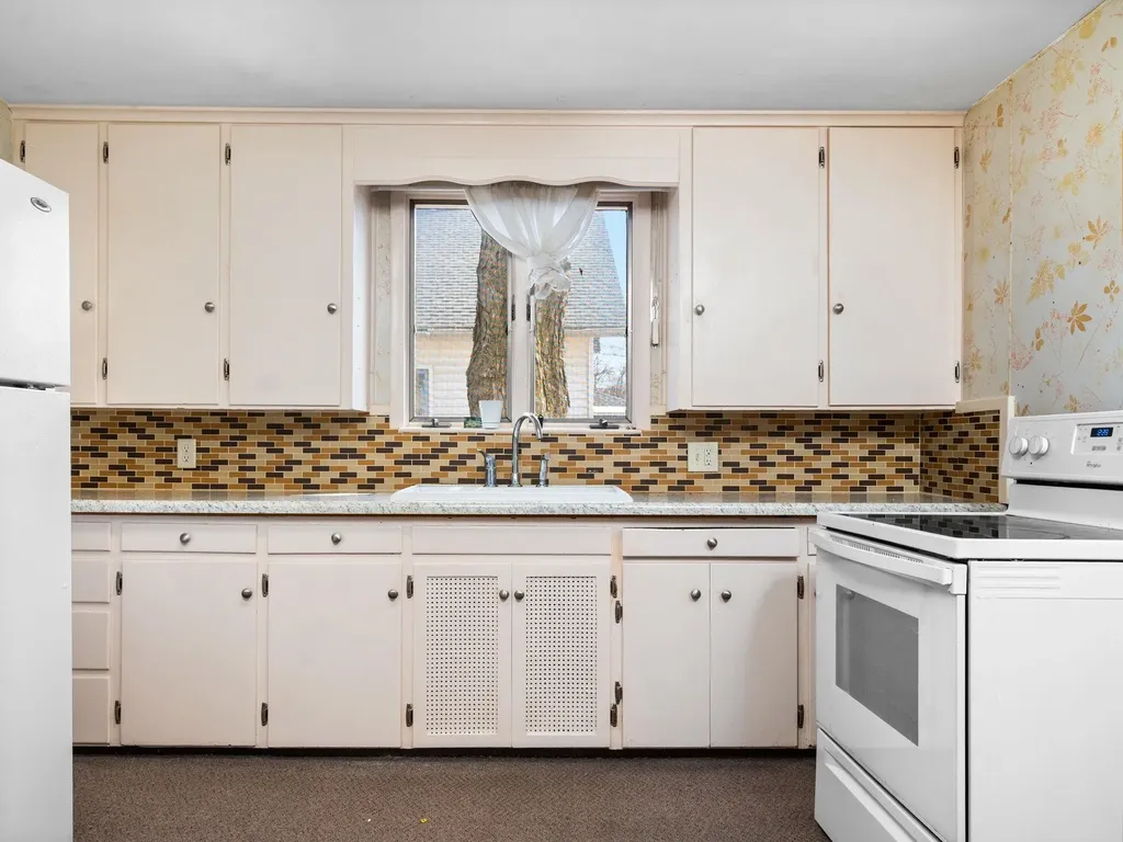 311 W Twelfth Street Traverse City City MI 49684