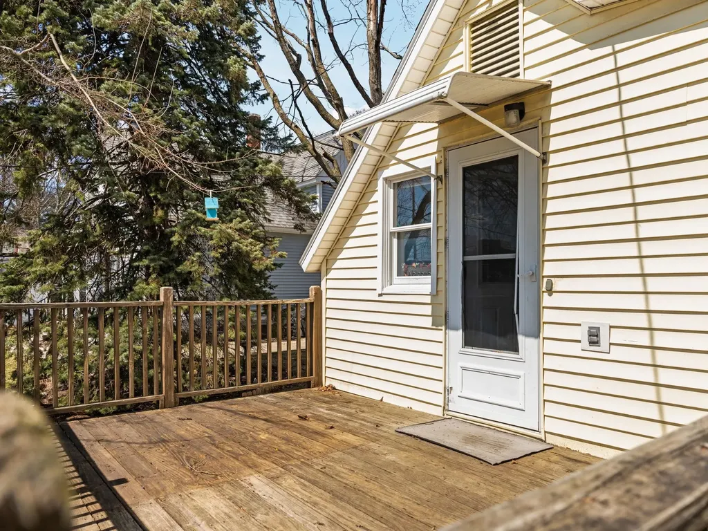 311 W Twelfth Street Traverse City City MI 49684
