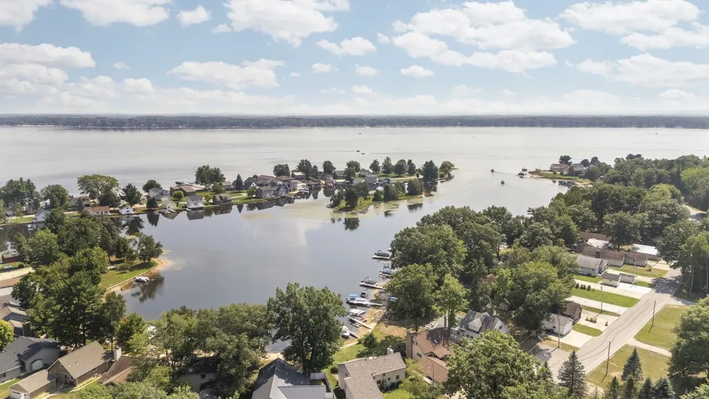 7039 W White Birch Avenue Lake Township MI 49651