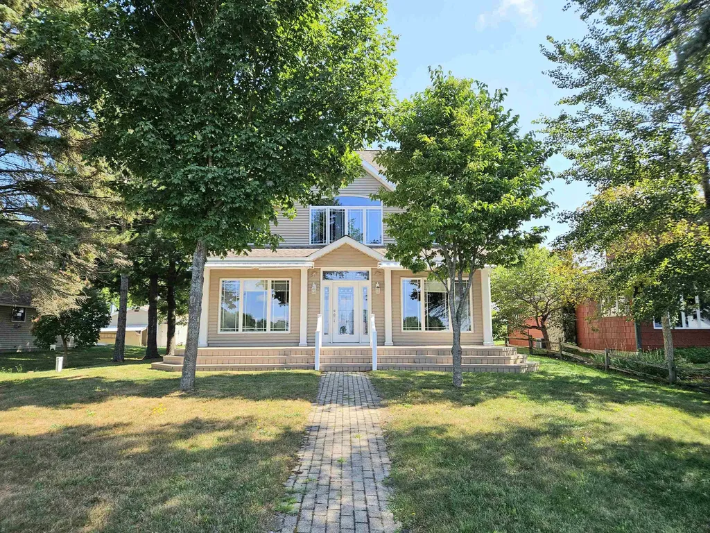 7039 W White Birch Avenue Lake Township MI 49651