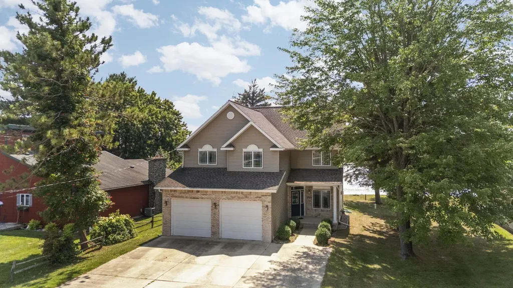 7039 W White Birch Avenue Lake Township MI 49651